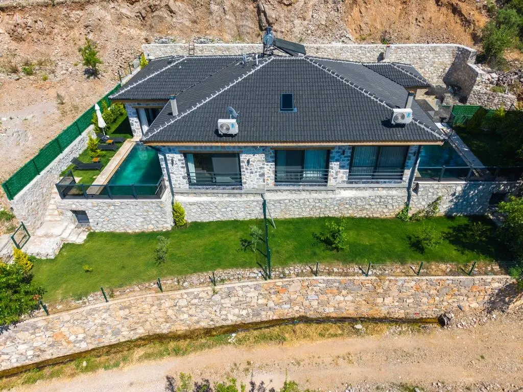 Home in Uzumlu
